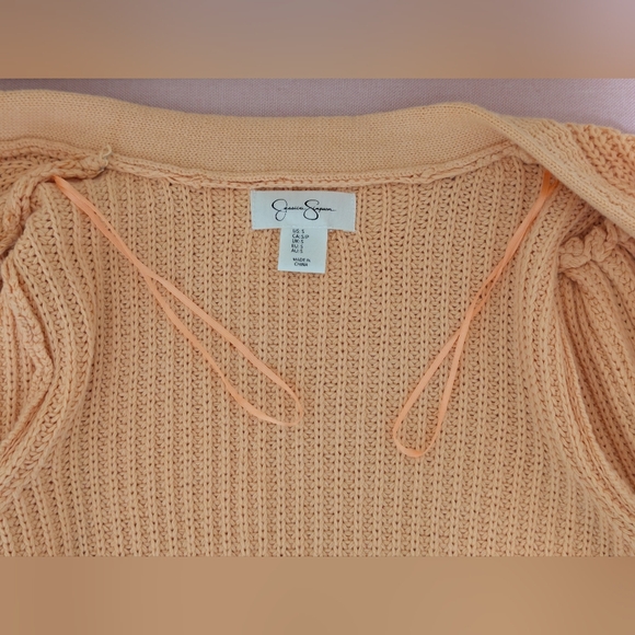 EUC•Jessica Simpson Peach Button-Up V-Neck Cropped Cardigan W/Extra Button•Small - Picture 5 of 11